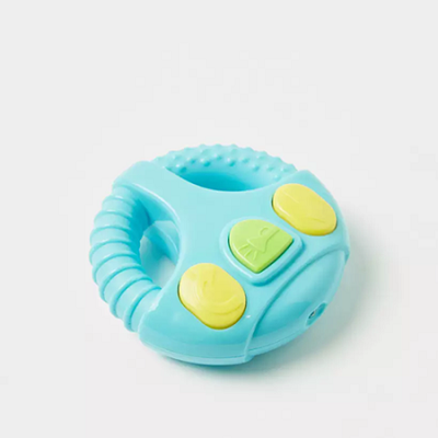 Juniors Remote Control Train with Light and Sound - Image 2